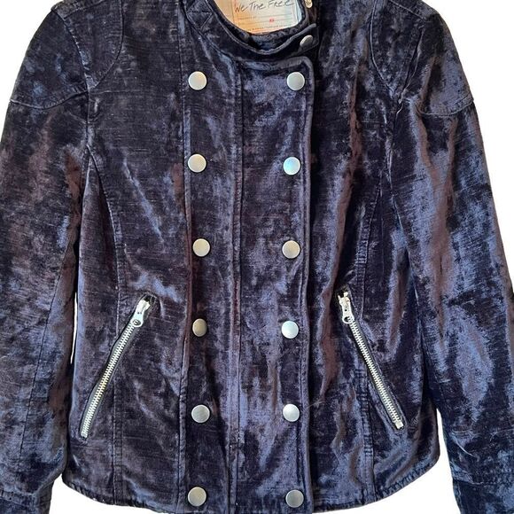 Free People Dusk Till Dawn Black Velvet Jacket - Picture 3 of 12